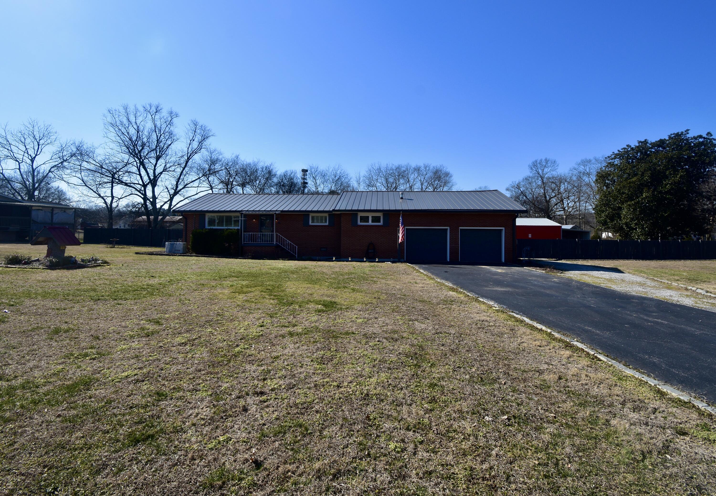 1718 Varner Road Hixson, TN 37343 - Photo 3 of 42 DSC_2644