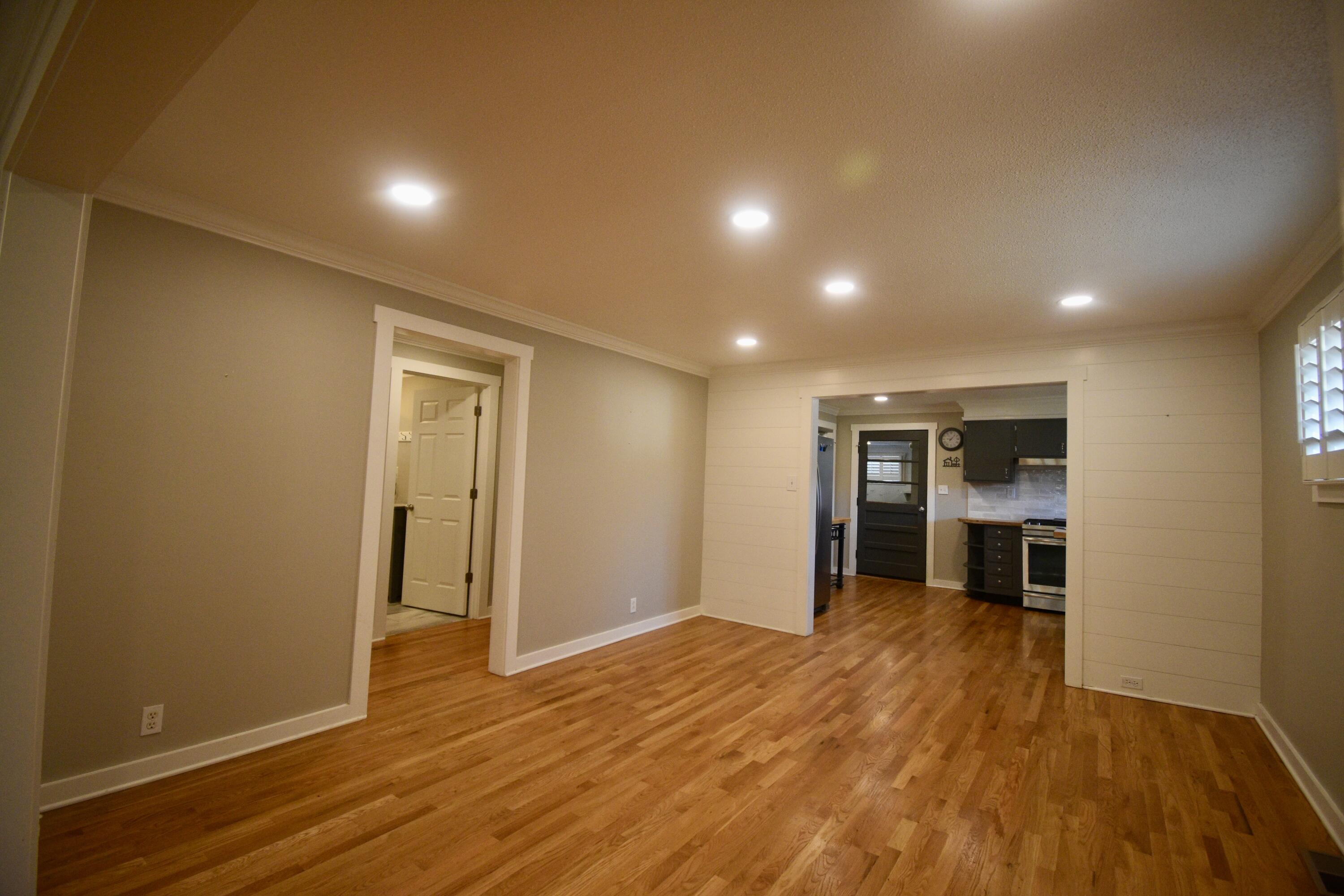 1718 Varner Road Hixson, TN 37343 - Photo 7 of 42 DSC_2595