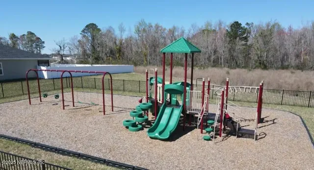 $1,925 | 9010 Latigo Lane, Jacksonville, FL 32219