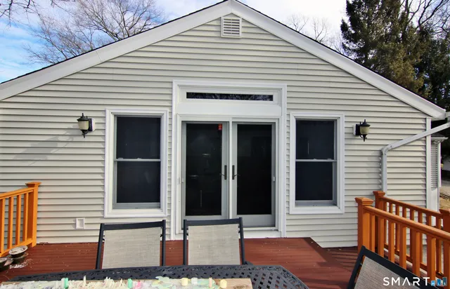 $4,700 | 37 Glen Avenue, Norwalk, CT 06850