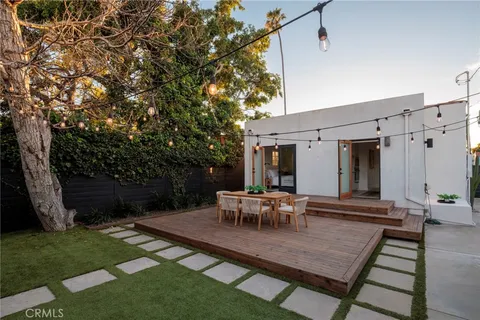 $865,000 | 5922 4th, Los Angeles, CA 90043