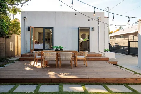 $865,000 | 5922 4th, Los Angeles, CA 90043