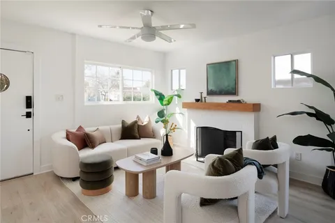 $865,000 | 5922 4th, Los Angeles, CA 90043