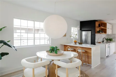 $865,000 | 5922 4th, Los Angeles, CA 90043