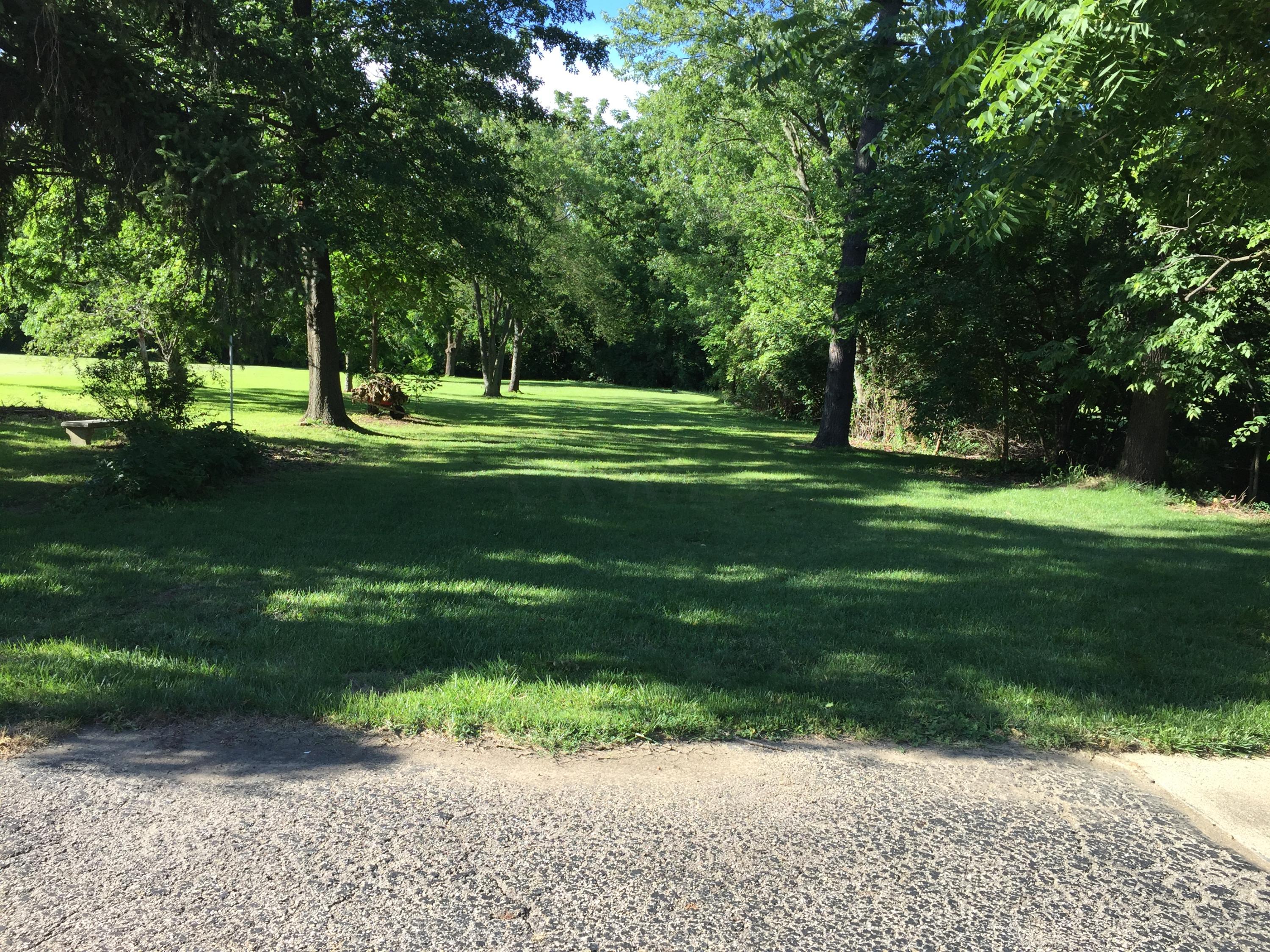 1290 Moler Road Columbus, OH 43207 - Photo 30 of 32 Yard in Back (4)