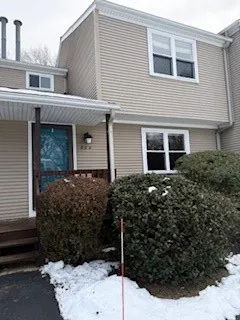 $349,900 | 351 New London Avenue, Unit 304, Warwick, RI 02886
