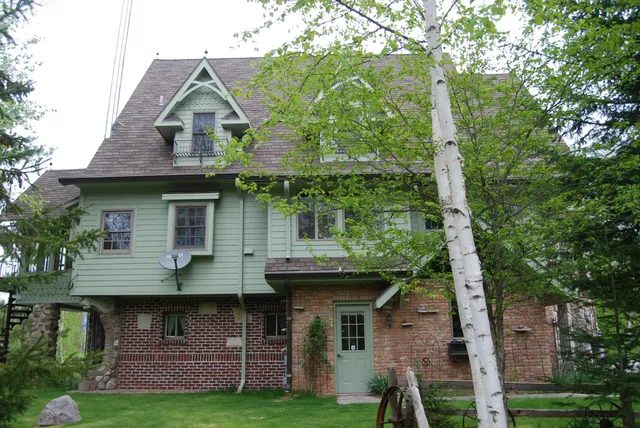 $2,750,000 | N11502 Nelson Road, Athelstane, WI 54177