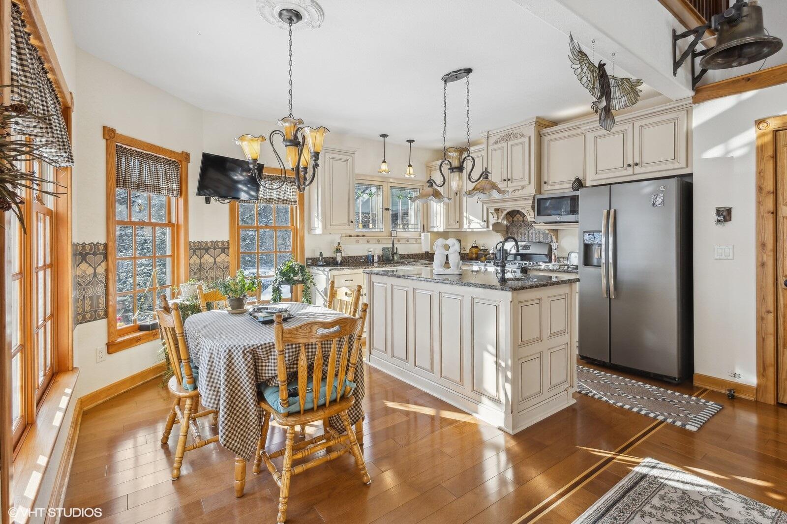 N11502 Nelson Road Athelstane, WI 54177 - Photo 7 of 77 Gourmet Kitchen