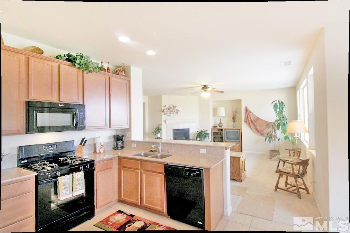 1425 Snow Summit Drive Reno, NV 89523 - Photo 4 of 19 Photo 4