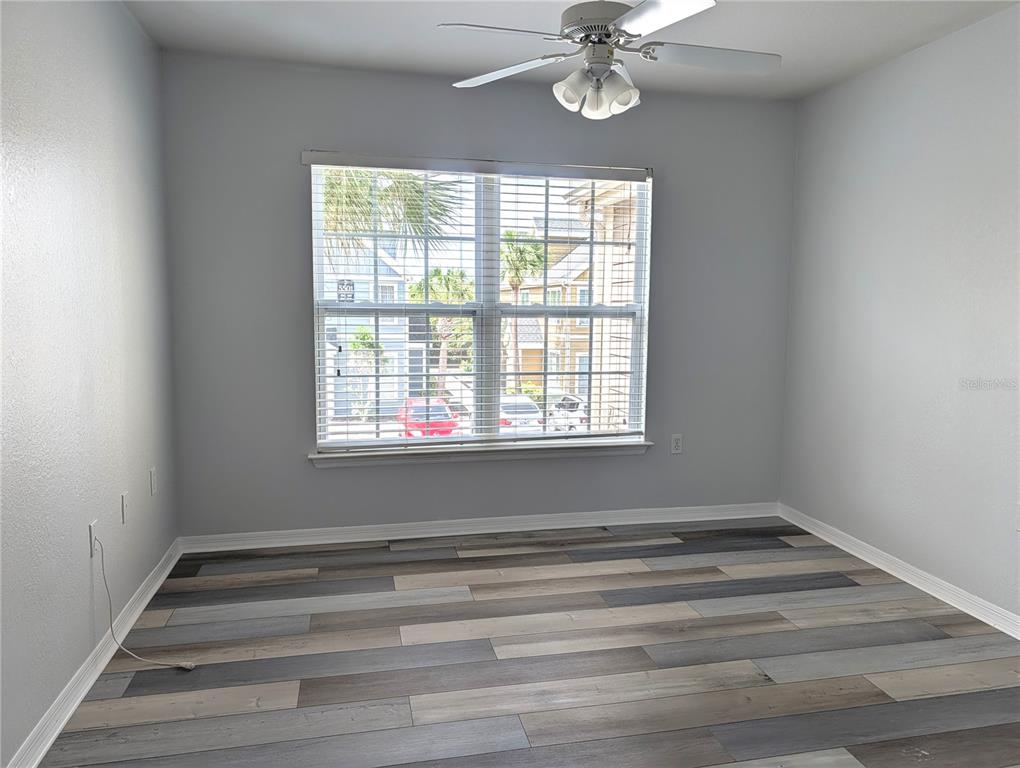 5500 Rosehill Road, Unit 201 Sarasota, FL 34233 - Photo 5 of 21 Gallery Image 5