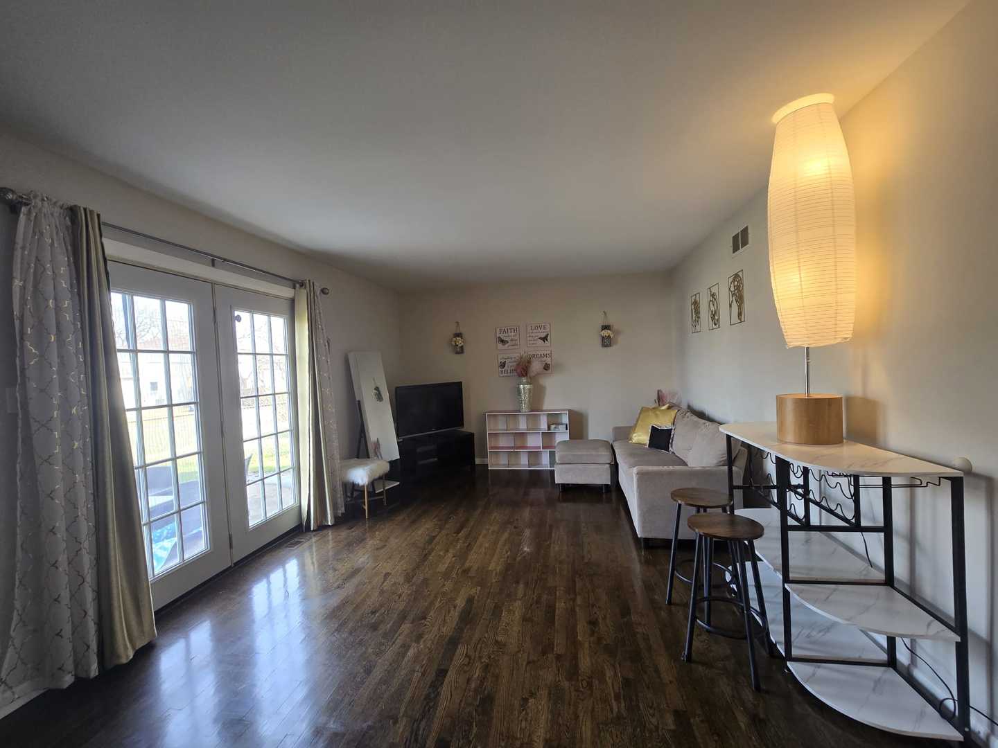 3006 Buttonwood Walk Hazel Crest, IL 60429 - Photo 12 of 18 a living room with fireplace furniture and a wooden floor
