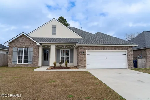 $279,900 | 206 Earls Court, Maurice, LA 70555