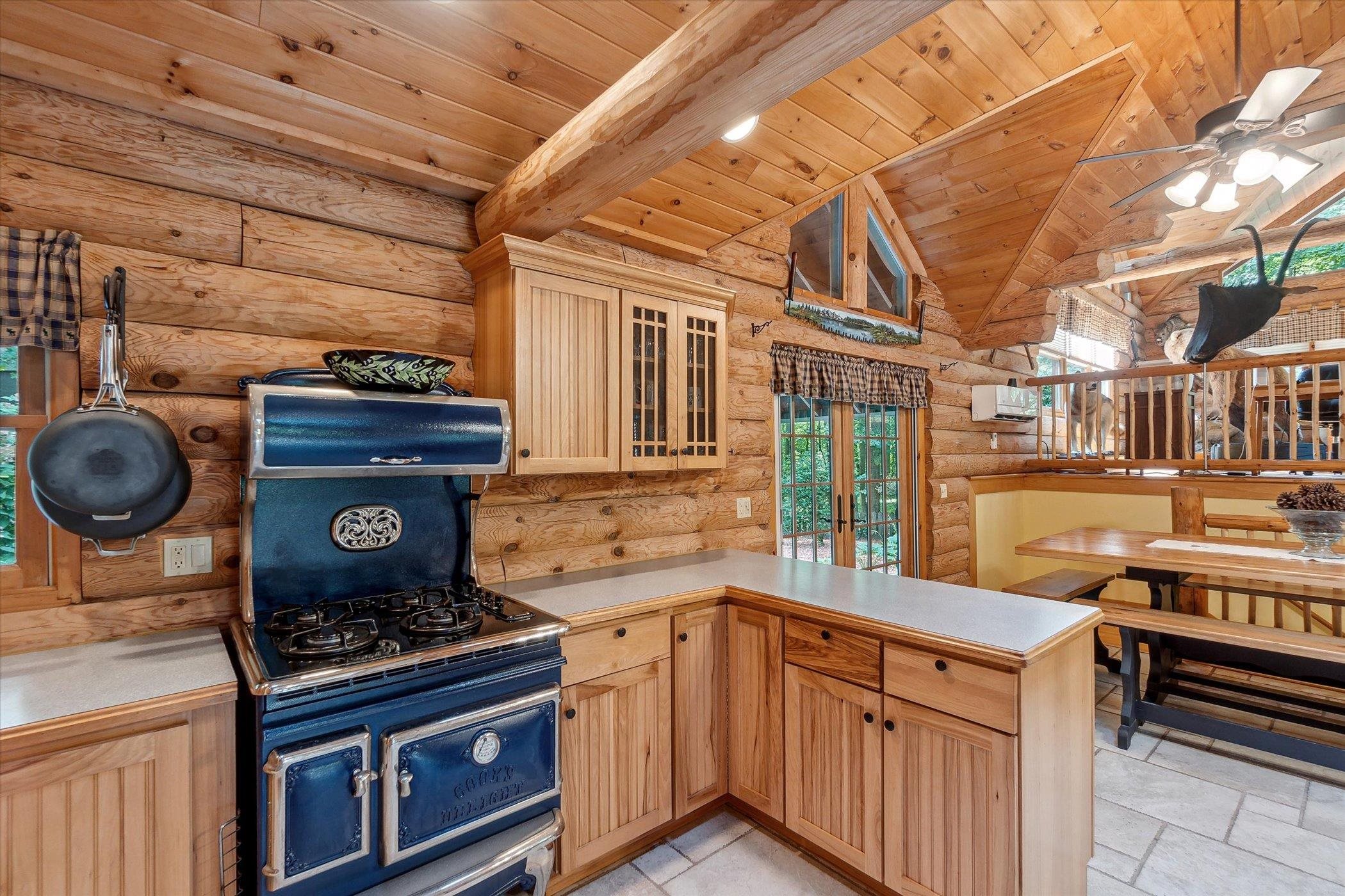5703 Peet Road Chesaning, MI 48616 - Photo 12 of 73 50153586-0c96cfb2-f494-4f98-95c0-a57f679331c8.JPG