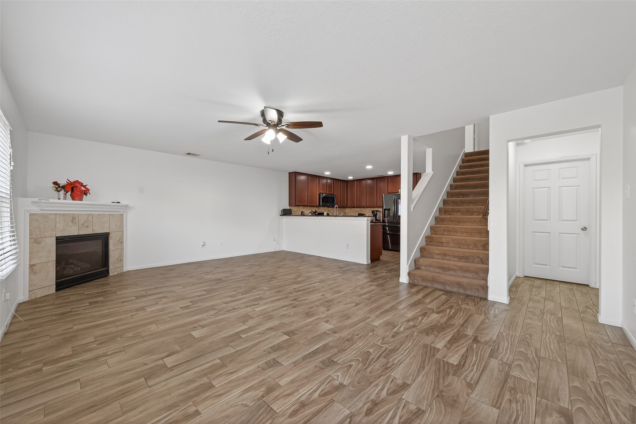 9931 Chimney Swift Lane Conroe, TX 77385 - Photo 17 of 50