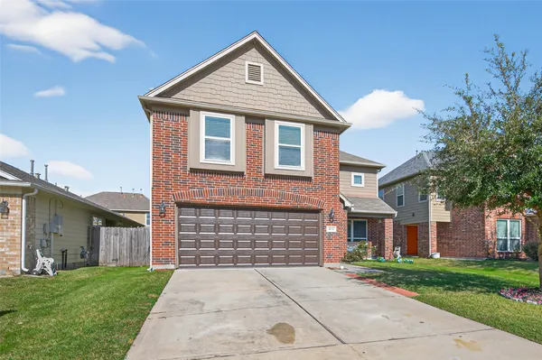 $2,250 | 9931 Chimney Swift Lane, Conroe, TX 77385