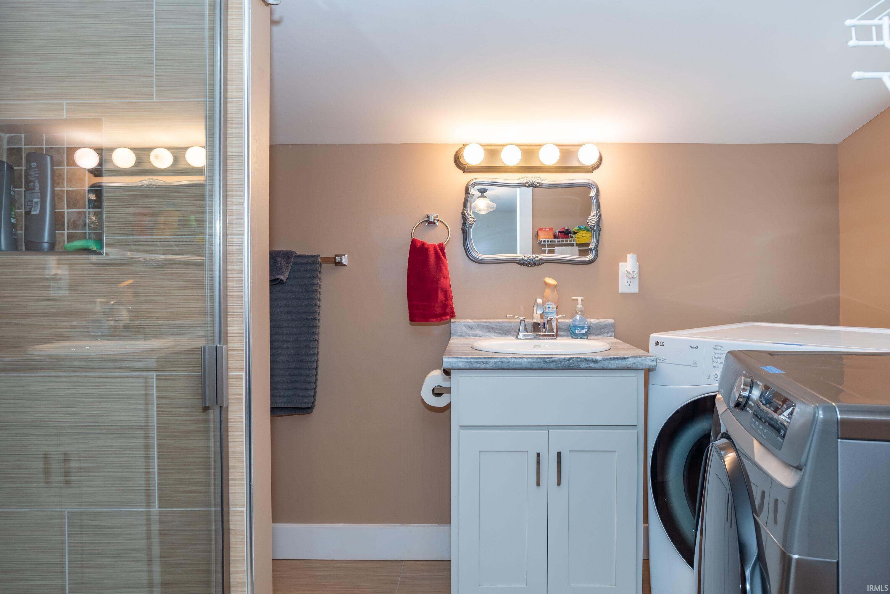 750 South Walnut Street Bloomington, IN 47401 - Photo 16 of 24