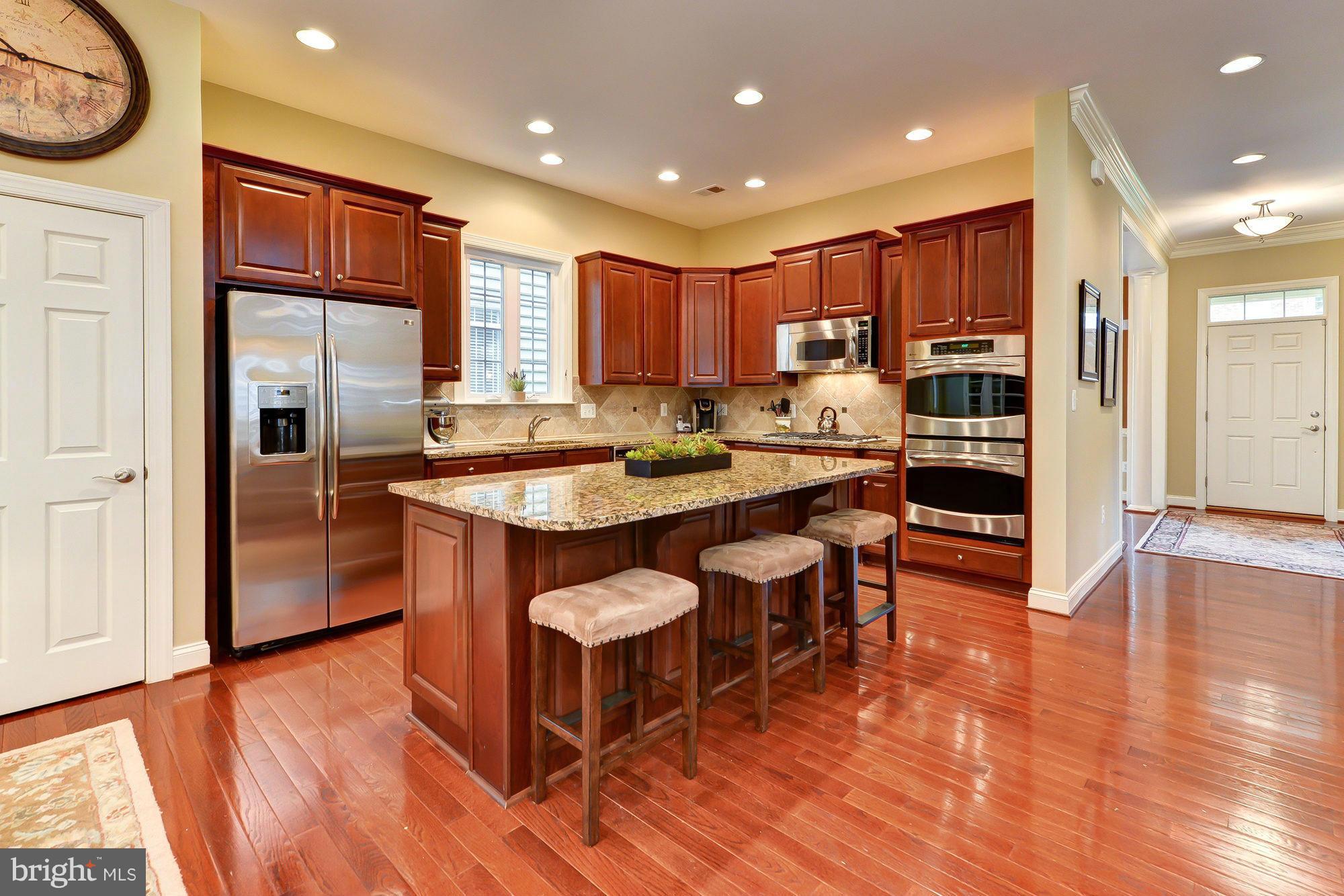 5924 Embry Spring Lane Alexandria, VA 22315 - Photo 7 of 30 Kitchen