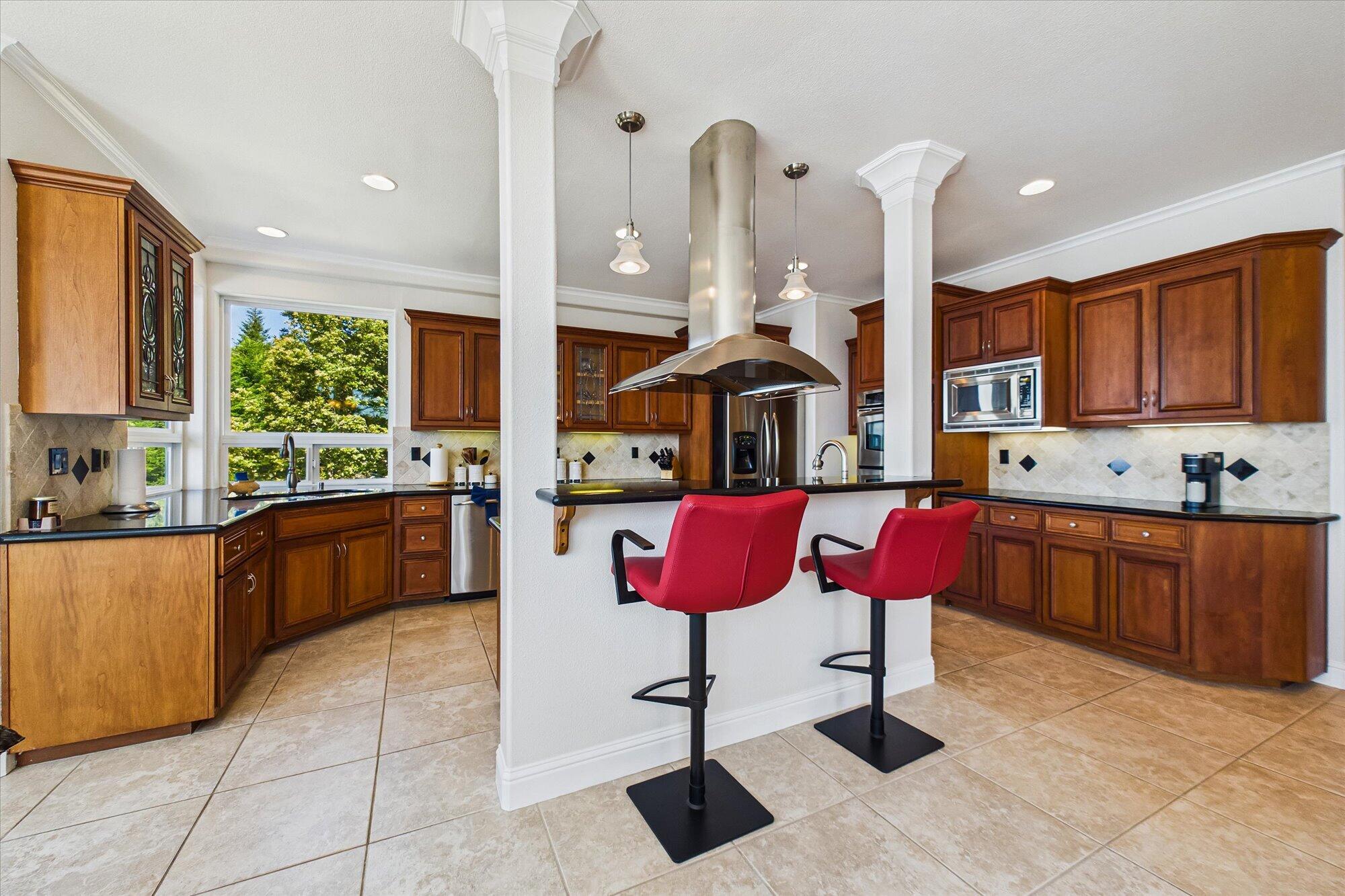 195 Parsons Road Whitethorn, CA 95589 - Photo 35 of 86