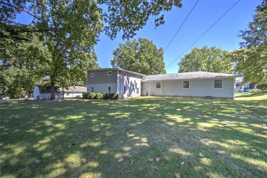 3425 North University Avenue Decatur, IL 62526 - Photo 30 of 35 Gallery Image 30