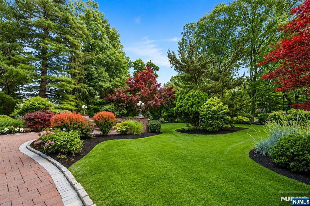 690 Soldier Hill Road Oradell, NJ 07649 - Photo 13 of 50