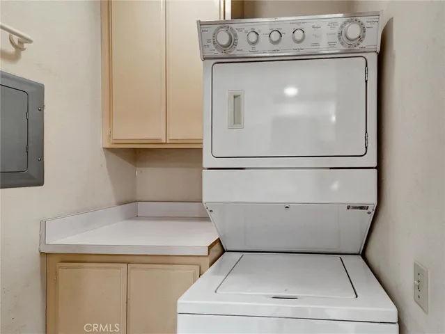 a close view of washer and dryer
