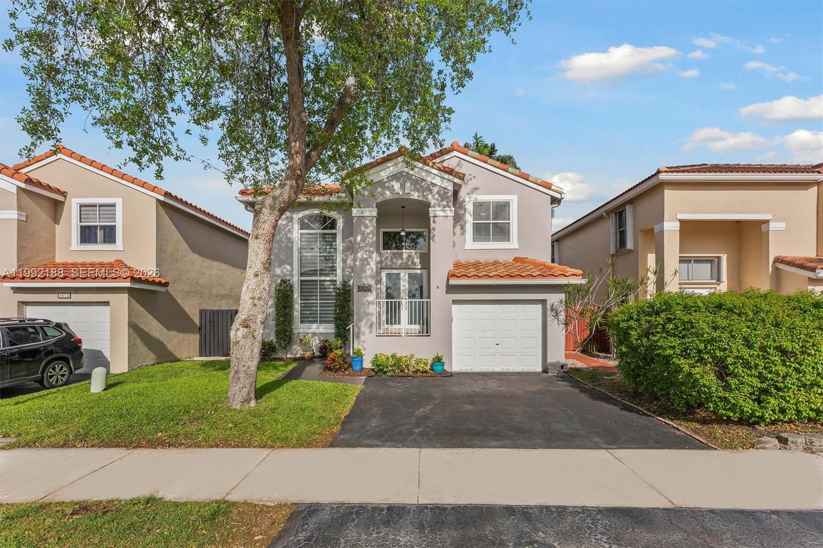 4420 Southwest 82nd Way Davie, FL 33328 - Photo 1 of 45