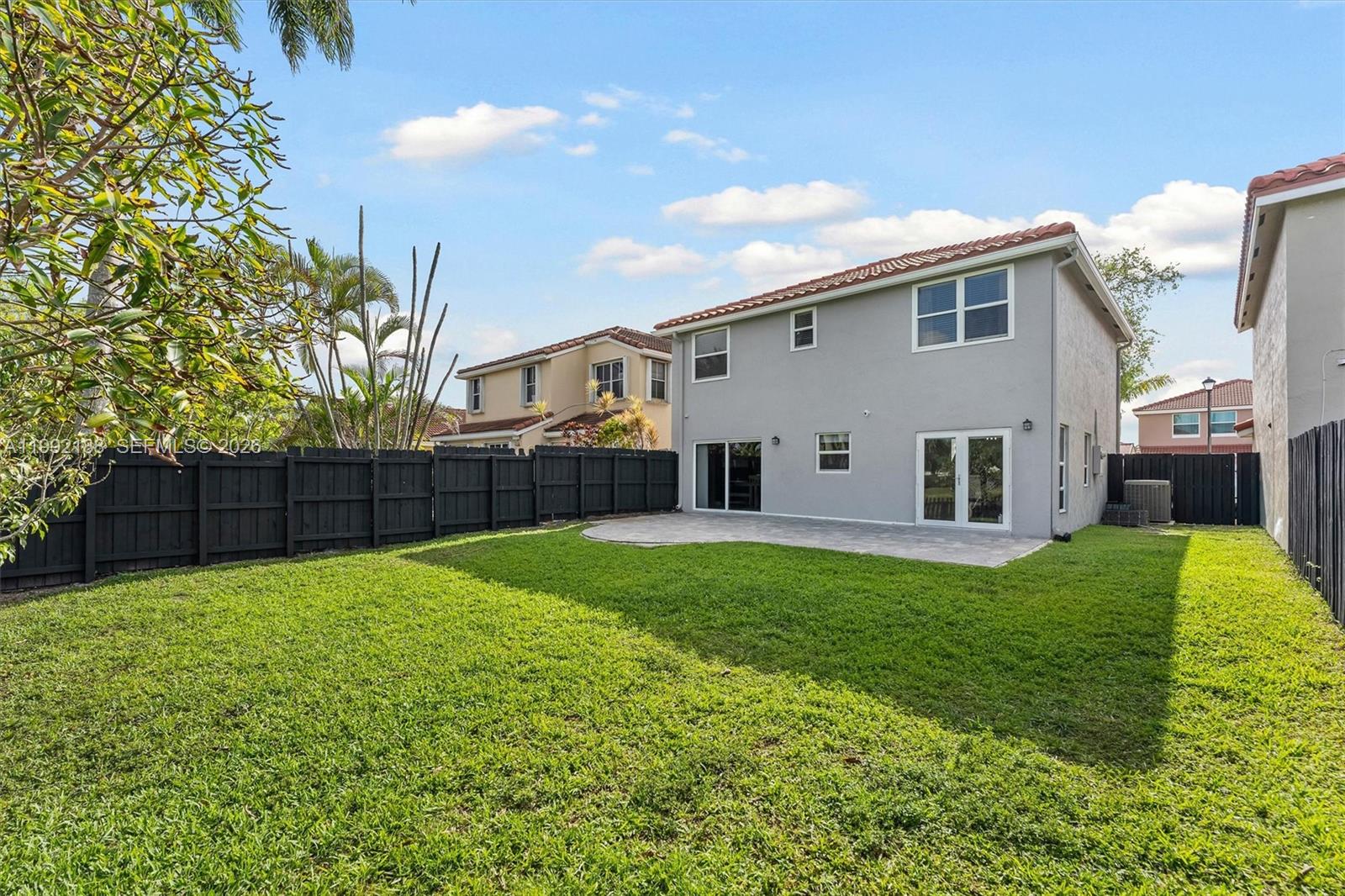 4420 Southwest 82nd Way Davie, FL 33328 - Photo 30 of 45