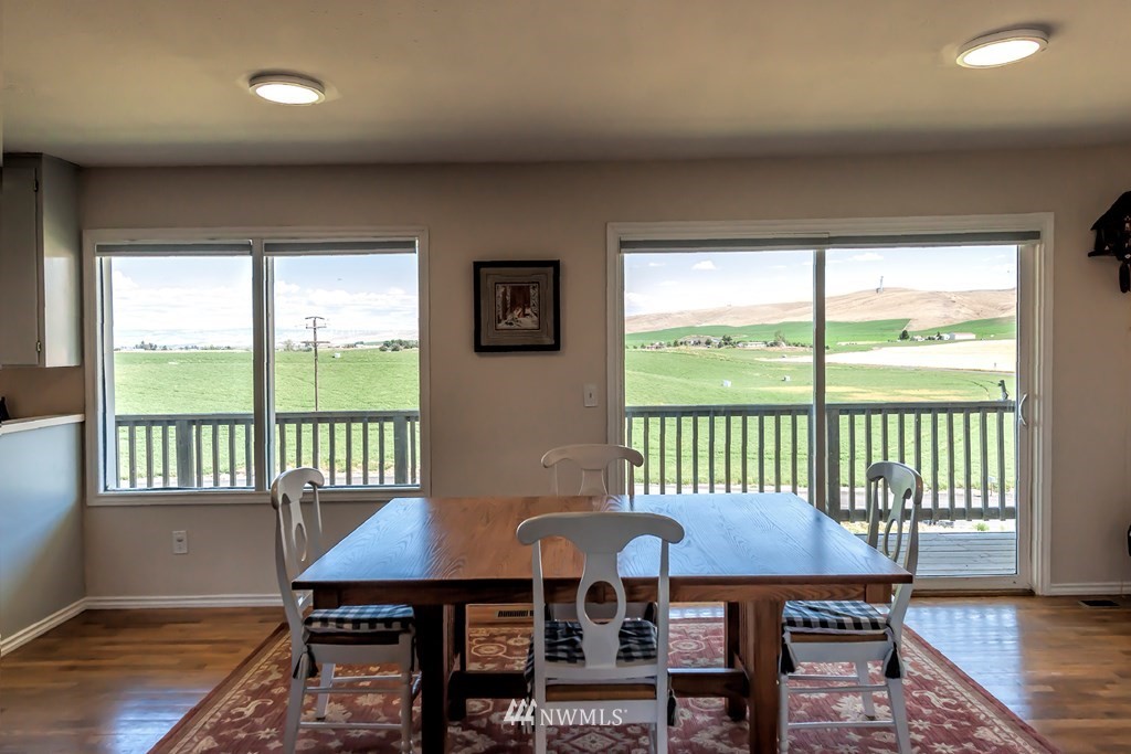 662 Maxfield Road Touchet, WA 99360 - Photo 11 of 40