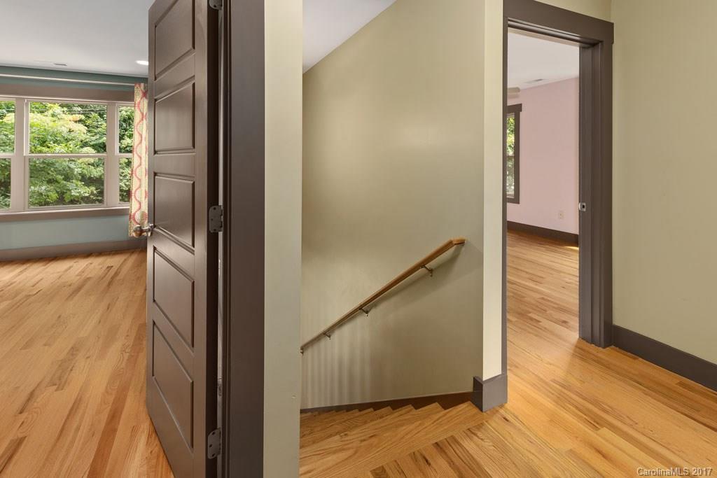 14 Mayfield Road Asheville, NC 28804 - Photo 12 of 24 Gallery Image 12