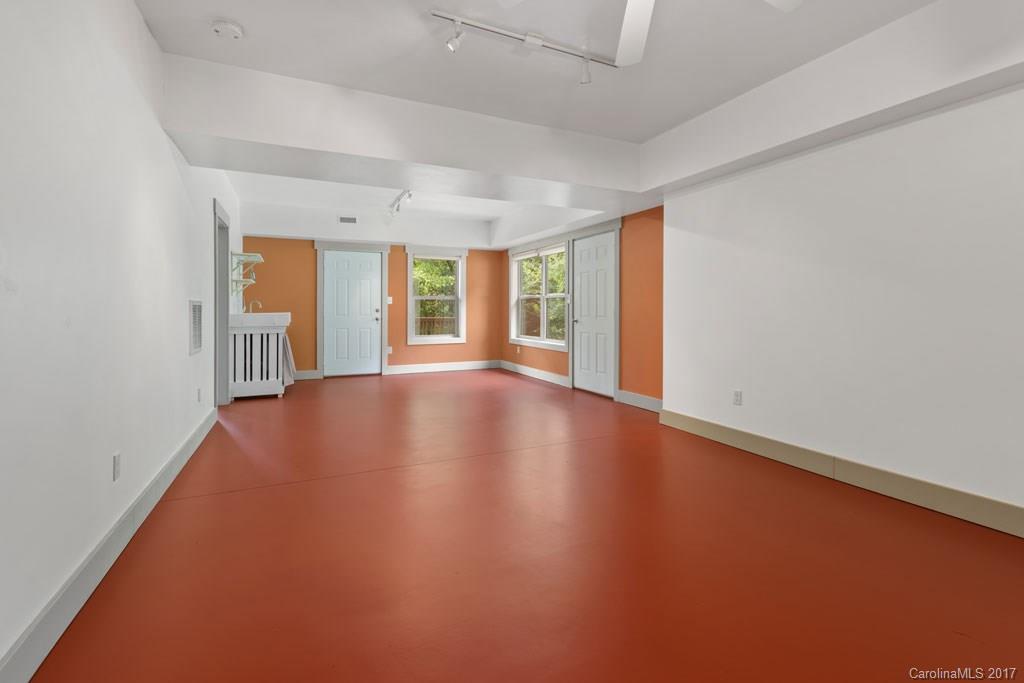 14 Mayfield Road Asheville, NC 28804 - Photo 20 of 24 Gallery Image 20