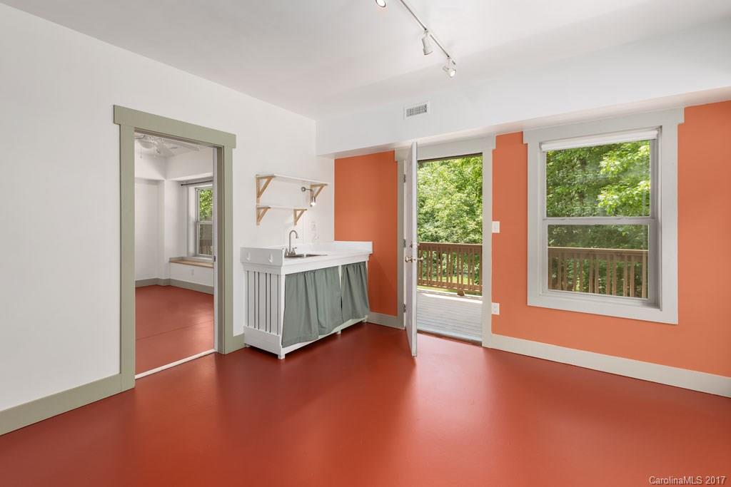 14 Mayfield Road Asheville, NC 28804 - Photo 21 of 24 Gallery Image 21