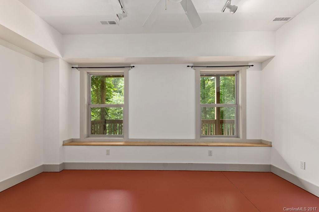 14 Mayfield Road Asheville, NC 28804 - Photo 22 of 24 Gallery Image 22