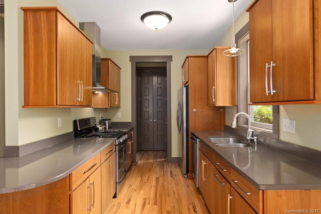 14 Mayfield Road Asheville, NC 28804 - Photo 8 of 24 Gallery Image 8