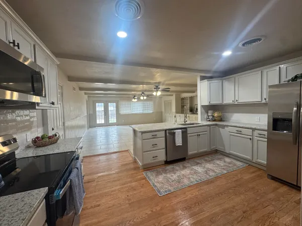 $319,500 | 3110 30th Street, Lubbock, TX 79410