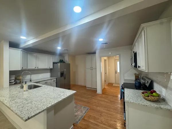 $319,500 | 3110 30th Street, Lubbock, TX 79410