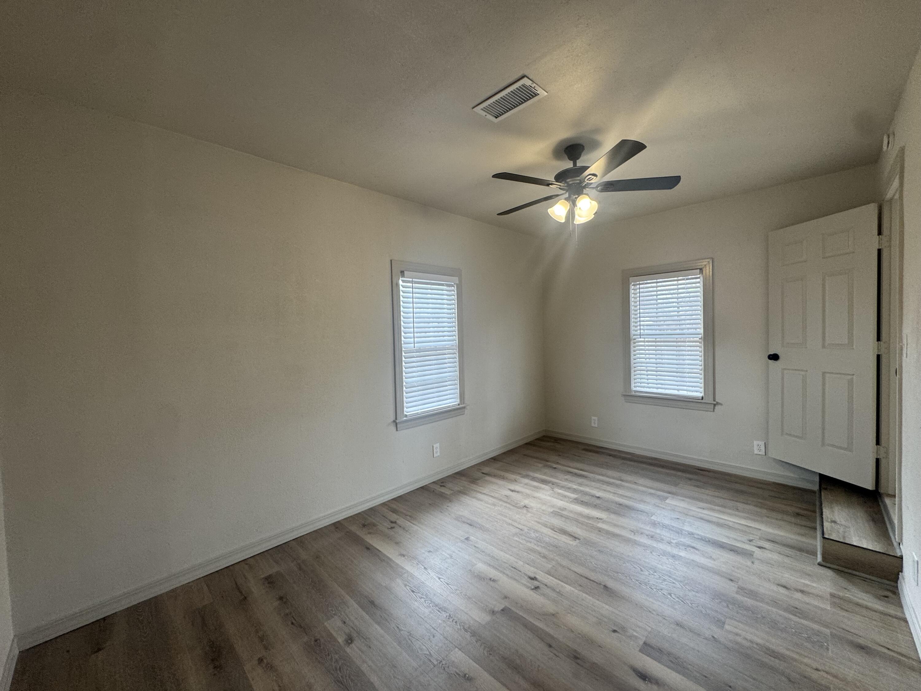 3110 30th Street Lubbock, TX 79410 - Photo 38 of 73 Photo Mar 31 2026, 4 57 33 PM