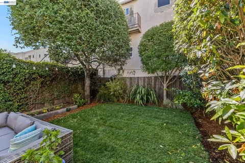 $778,000 | 1806 8th Avenue, Oakland, CA 94606