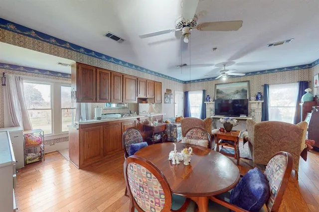 $889,000 | 609 East 16th Street, Plano, TX 75074