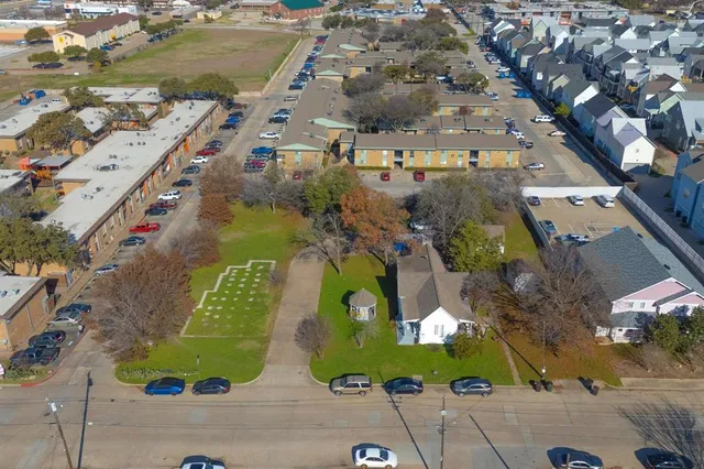 $889,000 | 609 East 16th Street, Plano, TX 75074