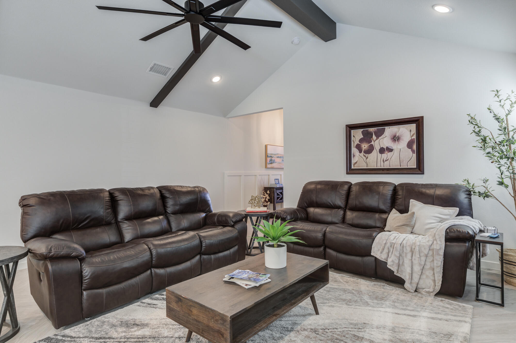 3627 128th Street Lubbock, TX 79423 - Photo 10 of 60 a living room with furniture