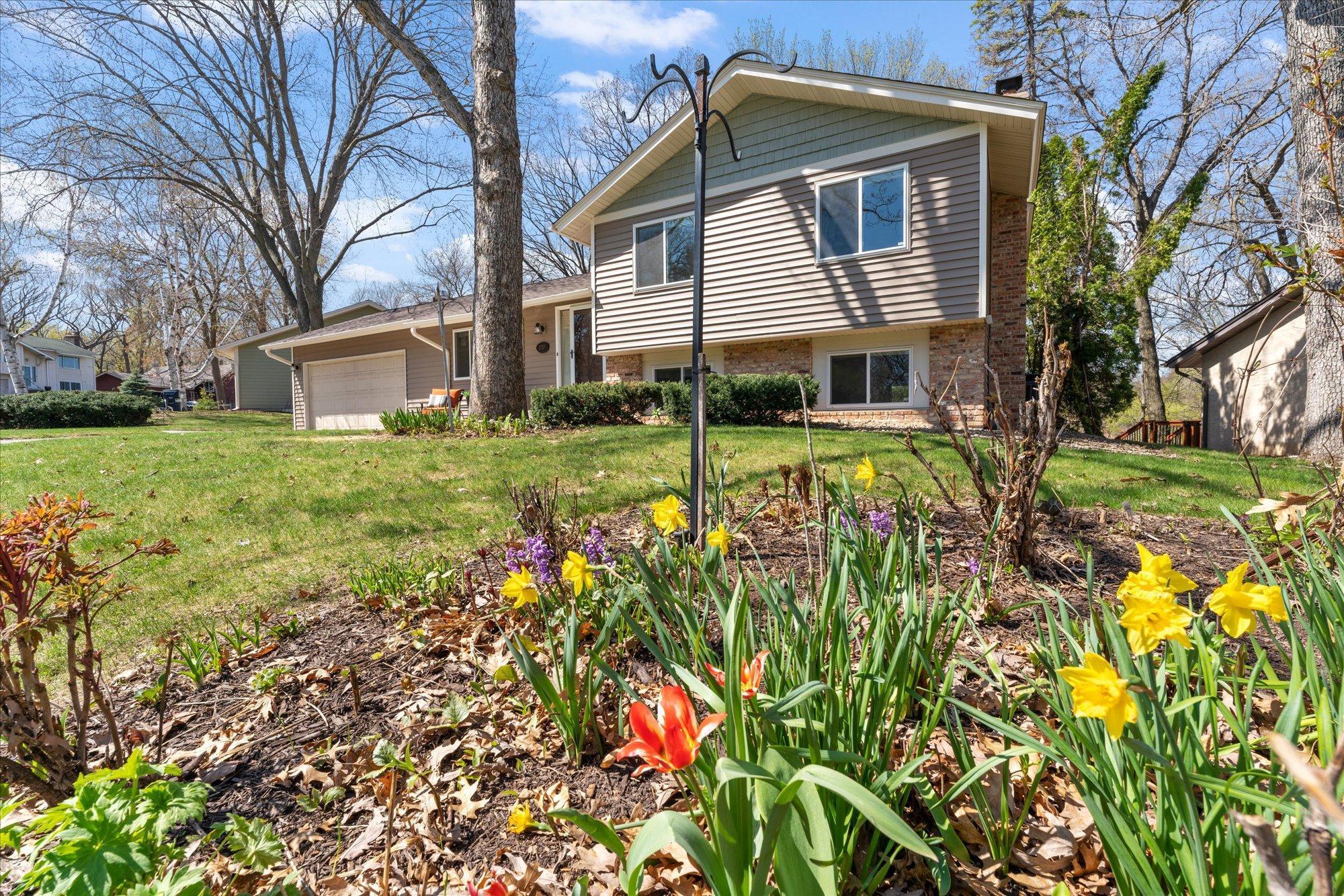 Flower Garden In Eagan Mn Best Flower Site