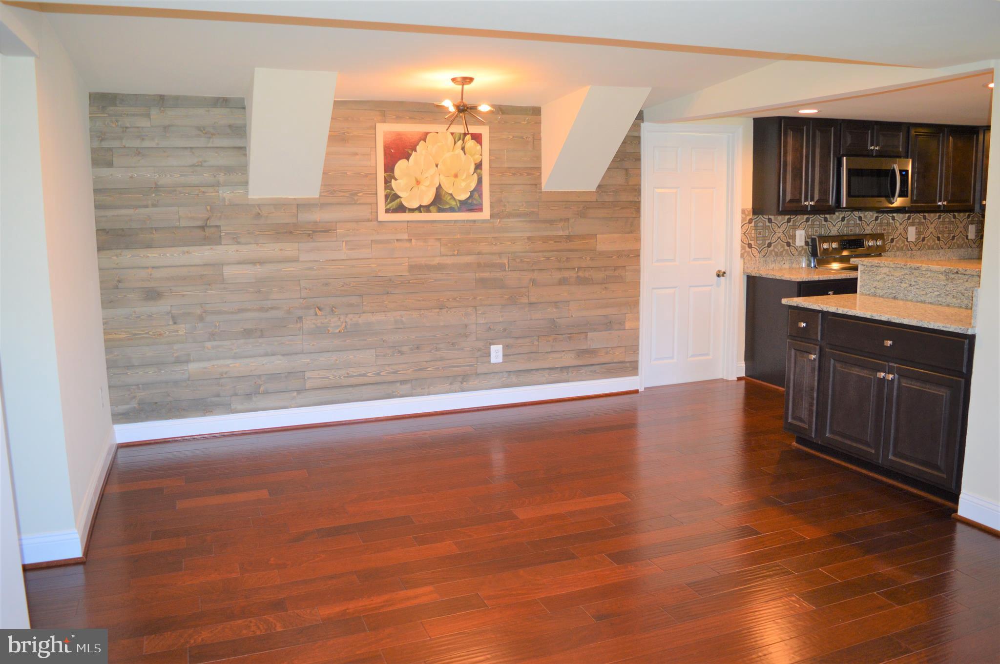 9250 Piscataway Road Clinton, MD 20735 - Photo 35 of 101 Dining room