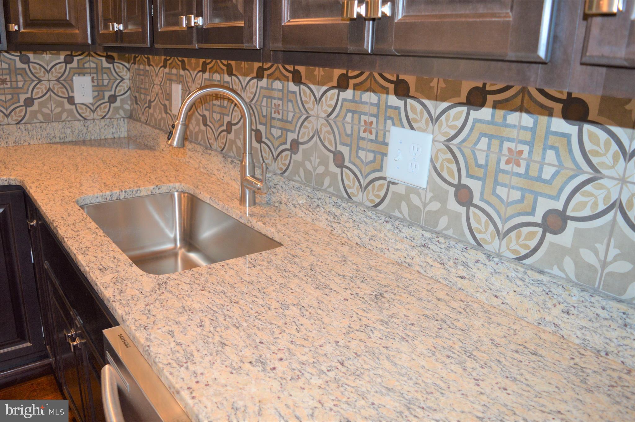 9250 Piscataway Road Clinton, MD 20735 - Photo 50 of 101 Nice Back splash