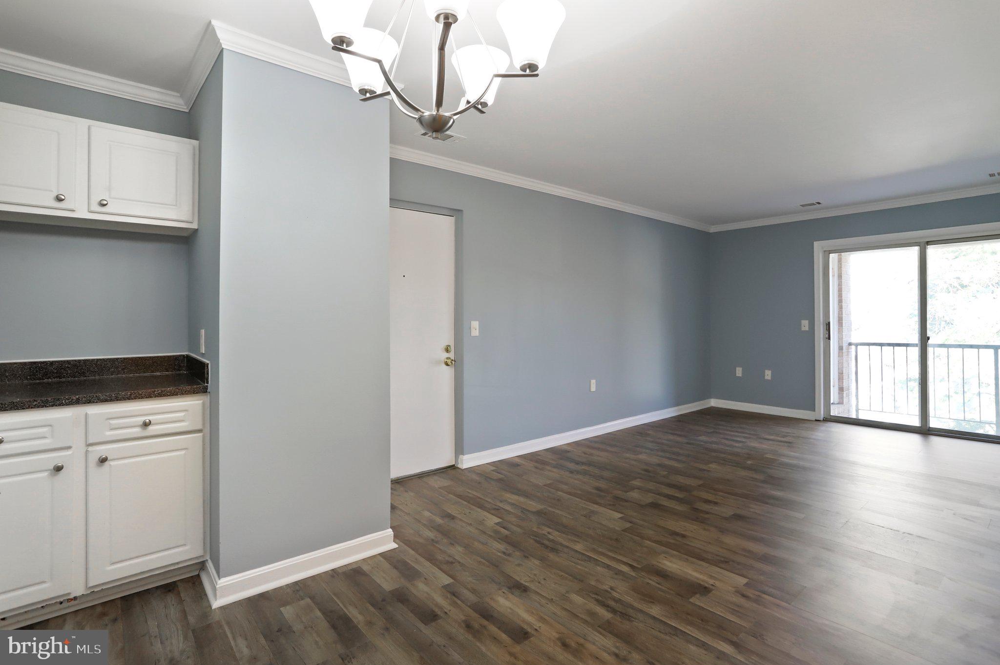 18324 Streamside Drive, Unit 301 Gaithersburg, MD 20879 - Photo 11 of 24