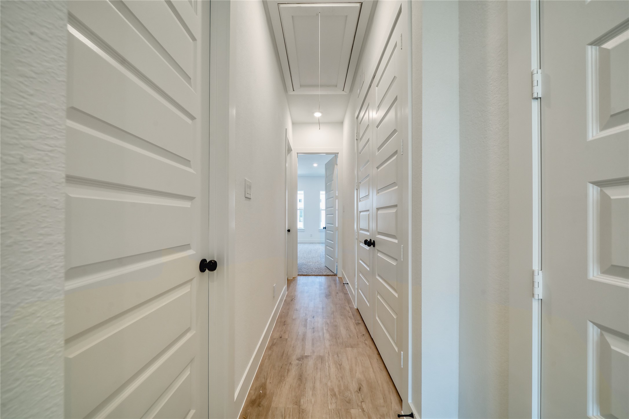 5324 Rue Street Houston, TX 77033 - Photo 6 of 28 Washer & Dryer area in the Hallway before Primary Bedroom
