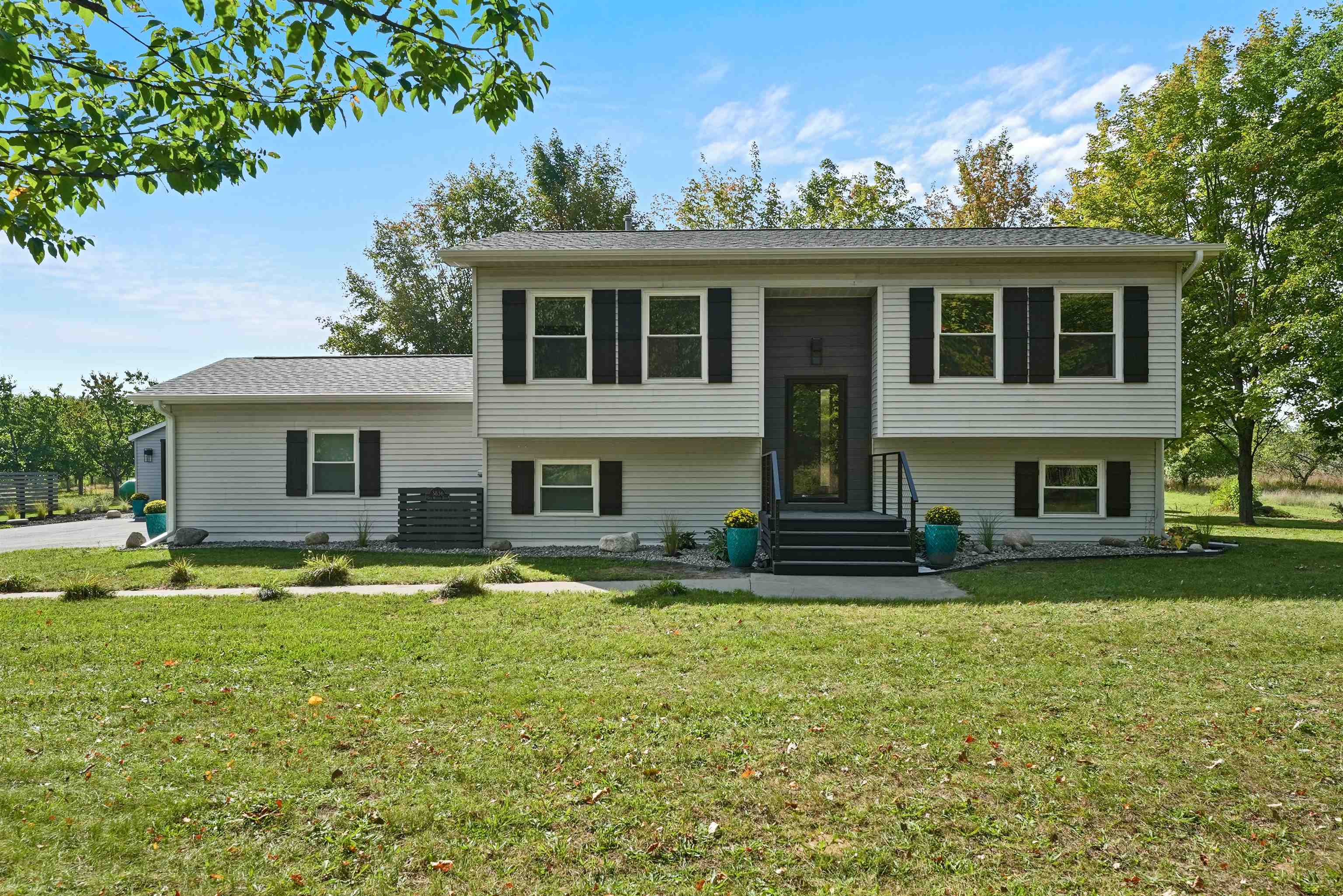 3836 Old Mission Road Traverse City, MI 49686 - Photo 29 of 46