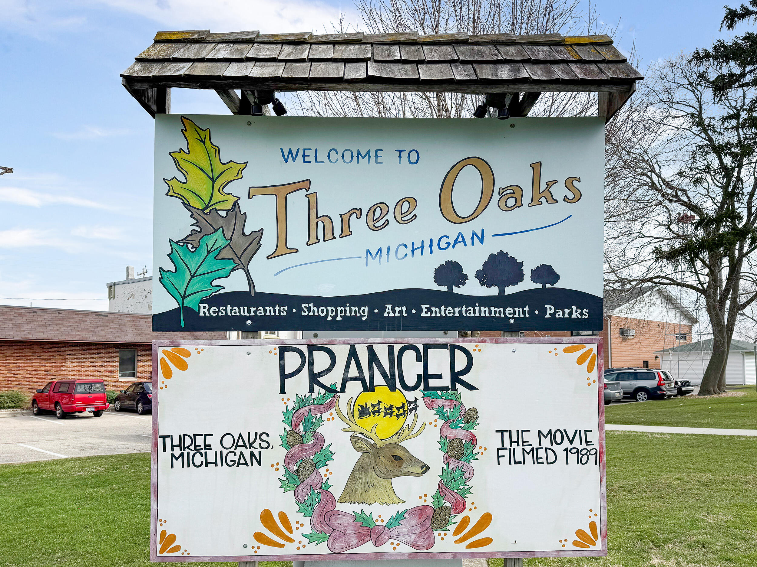 200 West Locust Street Three Oaks, MI 49128 - Photo 4 of 9 IMG_2651