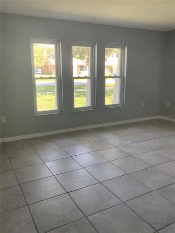 $1,990 | 2144 Deltona Boulevard, Spring Hill, FL 34606