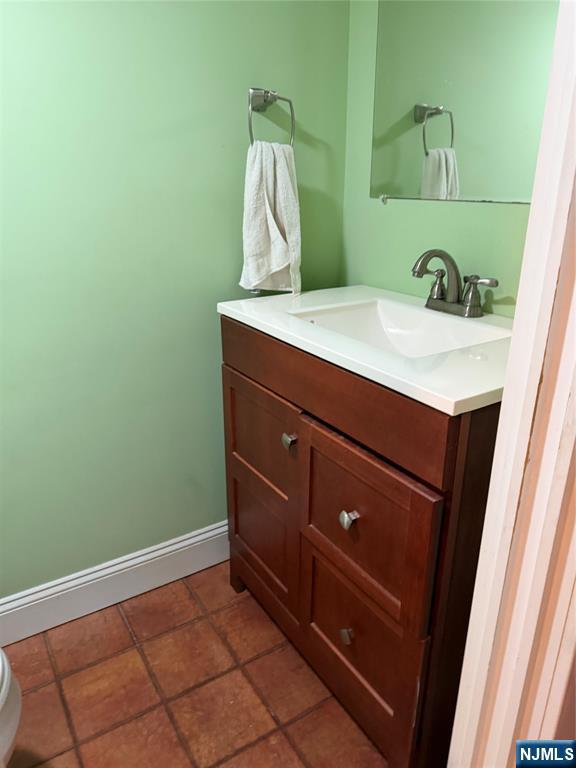 106 Carlton Avenue East Rutherford, NJ 07073 - Photo 27 of 29