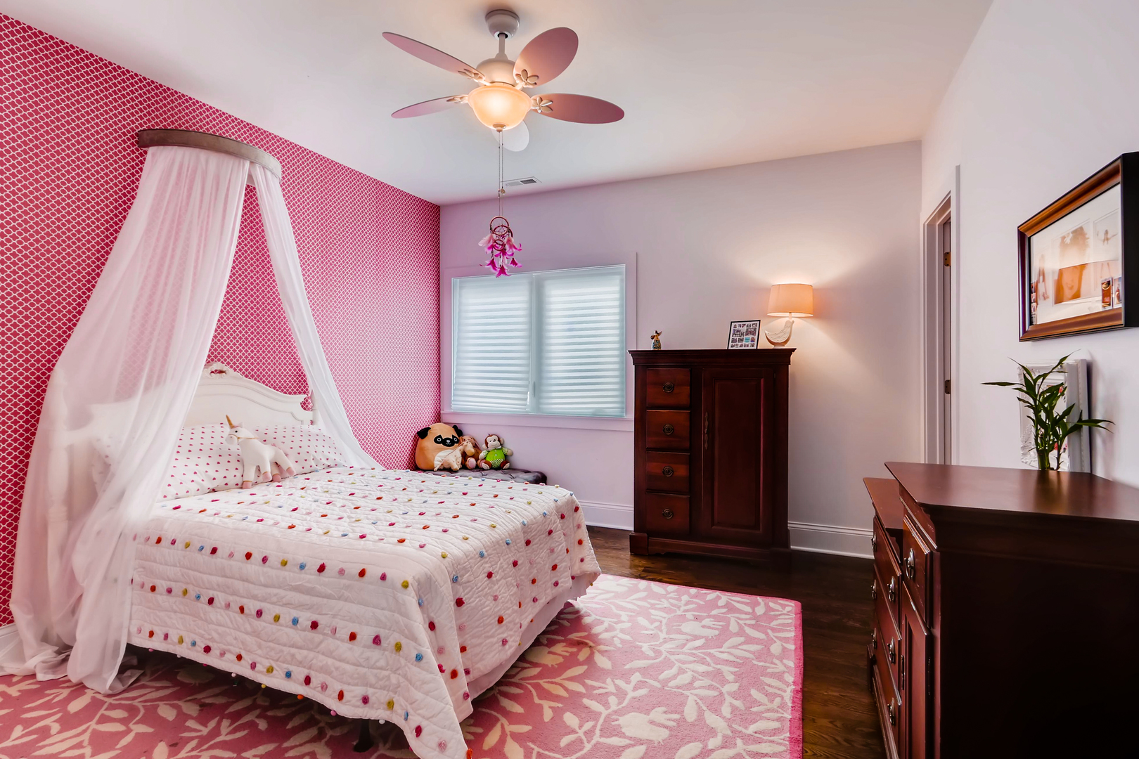 369 Downing Road Riverside, IL 60546 - Photo 25 of 46 a bedroom with a bed and a flat screen television